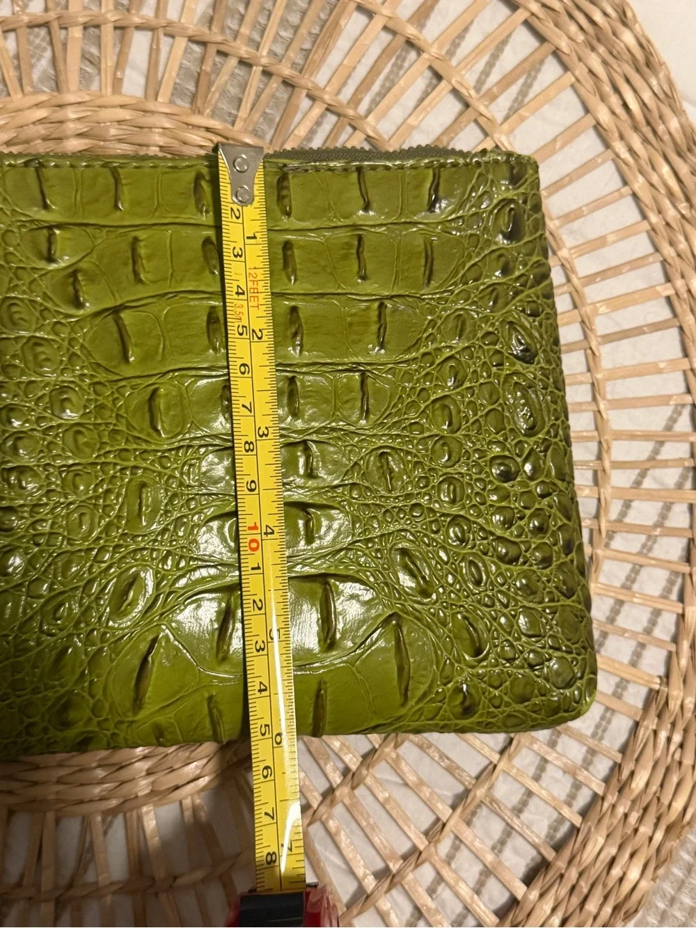 N/A stylish olive